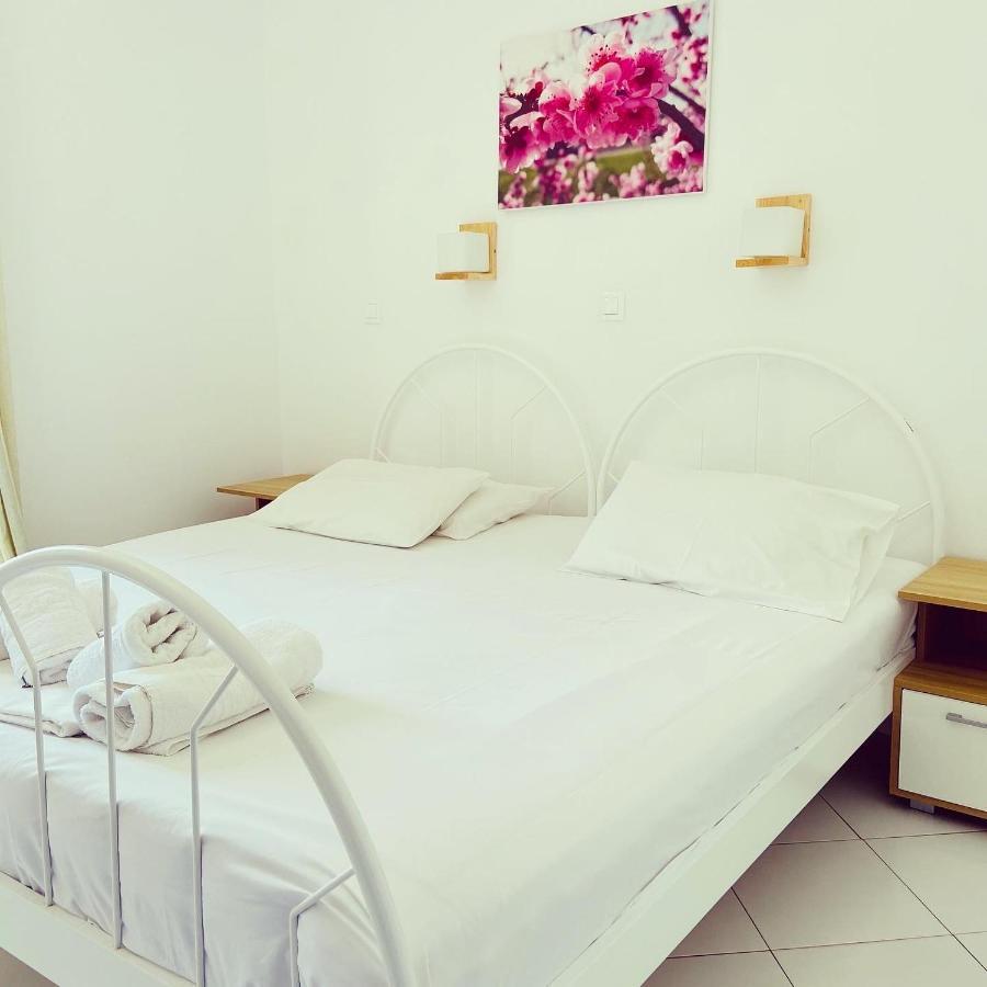 Spanos Apartments Áyios Pétros Dış mekan fotoğraf