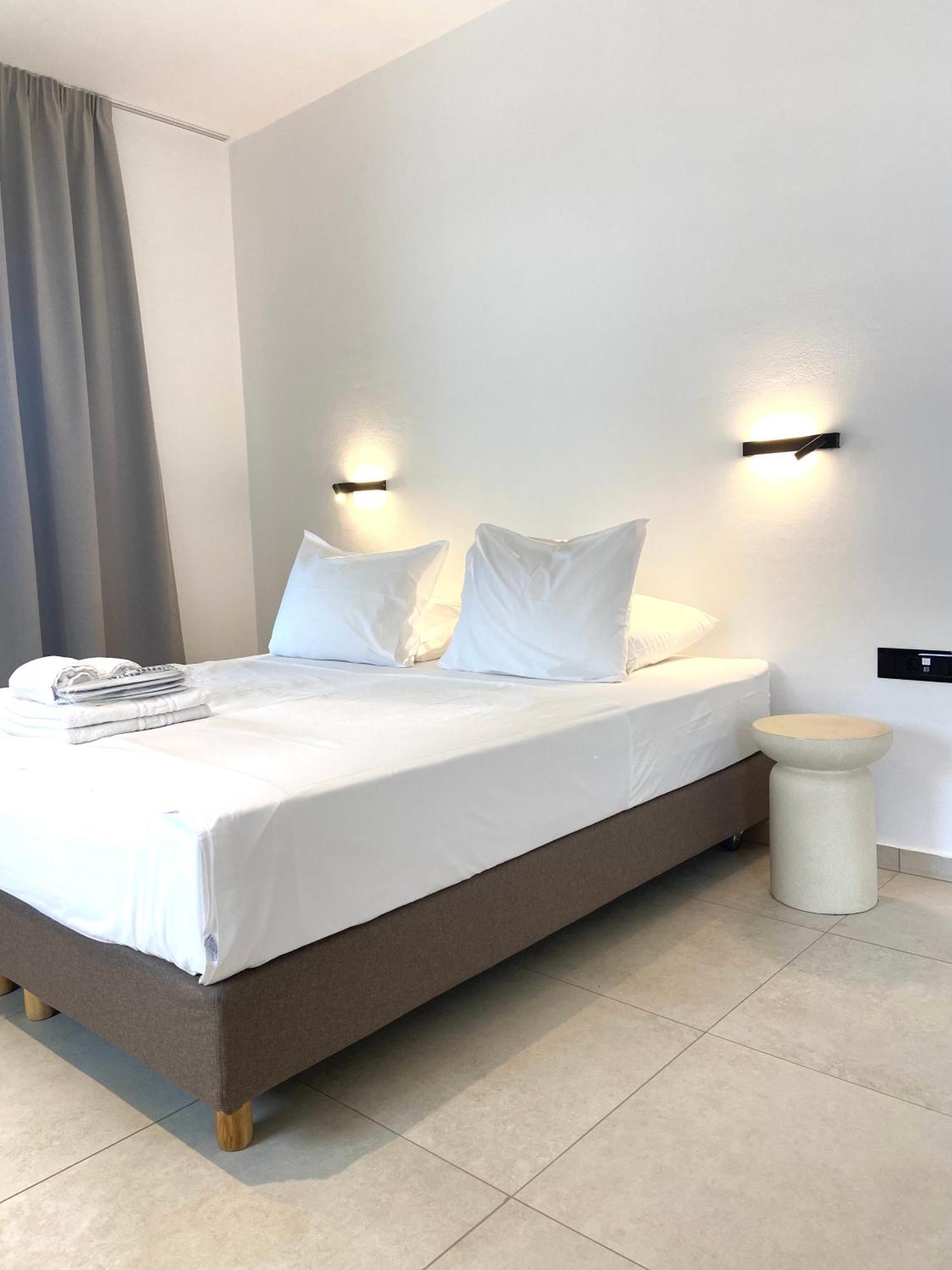 Spanos Apartments Áyios Pétros Dış mekan fotoğraf